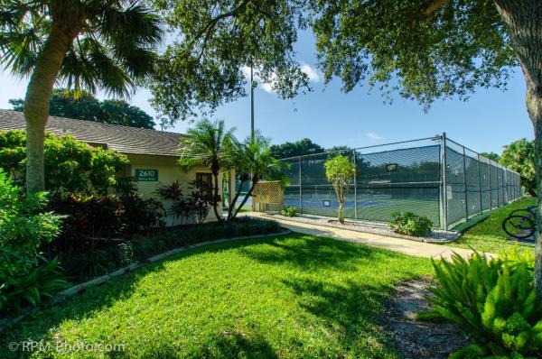 Abaco Village, 1605 Abaco Dr #J2, Coconut Creek, Florida 33066, image 1