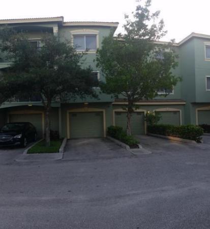 The Kensington At Royal Palm Beach, 340 Crestwood Cir #206, Royal Palm Beach, Florida 33411, image 2