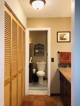 Pines West, 3016 S Oakland Forest Dr #2904, Oakland Park, Florida 33309, image 1