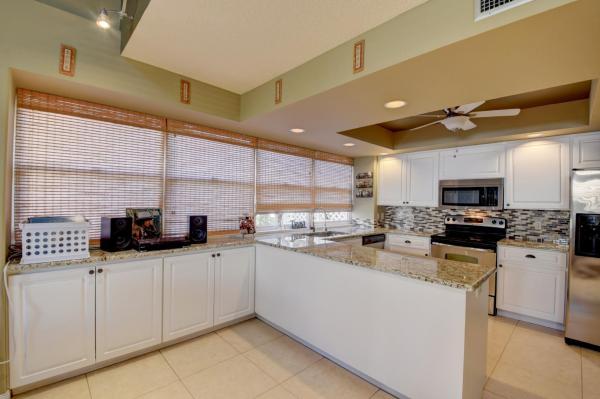 Wellesley At Boynton Beach, 2202 Chadwick Ct, Boynton Beach, Florida 33436, image 2