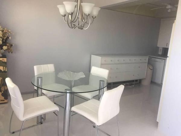 Lincoln At Century Village, 4033 Lincoln B, Boca Raton, Florida 33434, image 2