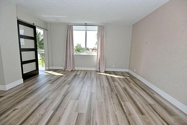 Lake Harbour Towers South, 301 Lake Shore Dr #408, Lake Park, Florida 33403, image 1