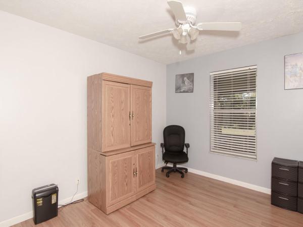 Bayshore Heights, 1586 SE Manth Ln, Port St. Lucie, Florida 34983, image 3