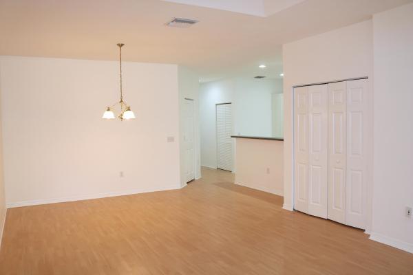 The Lakes At The Savannah, 1828 Pelican Dr #1, Fort Pierce, Florida 34982, image 2