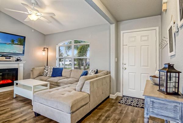 6169 NW Duke Cir, Port St. Lucie, Florida 34983, image 2