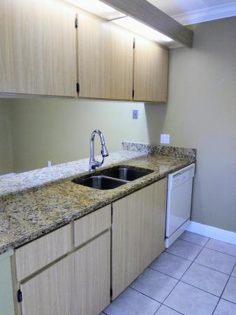 Village Of Sandalwood Lakes South, 5804 58th Way, West Palm Beach, Florida 33409, image 2