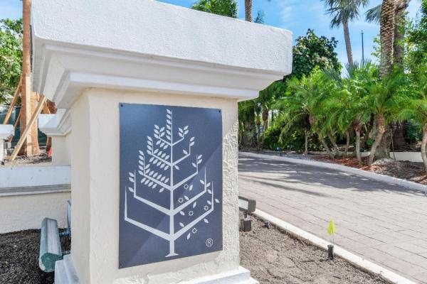 The Cove, 2784 S Ocean Blvd, Palm Beach, Florida 33480, image 1