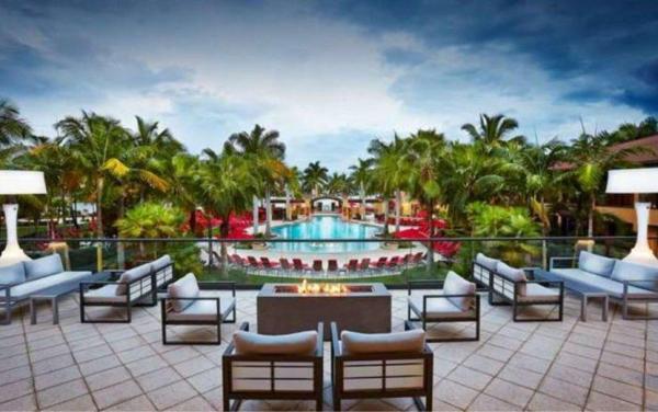 Cypress Point, 296 Cypress Point Dr, Palm Beach Gardens, Florida 33418, image 1