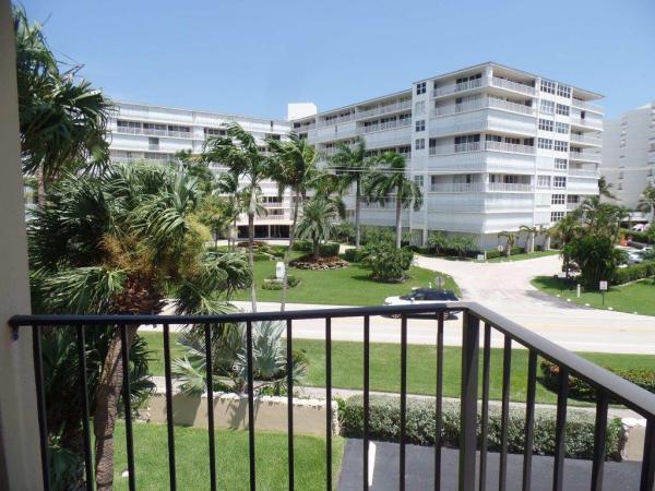 Palm Beach Harbour Club, 3545 S Ocean Blvd #317, Palm Beach, Florida 33480, image 3