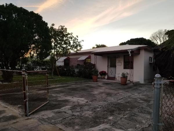Blue Heron Park, 1601 Avenue F, Riviera Beach, Florida 33404, image 2