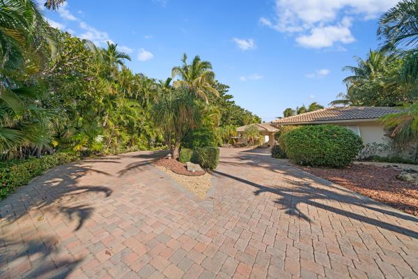 Hypoluxo Island, 5 Barefoot Ln, Lantana, Florida 33462, image 2