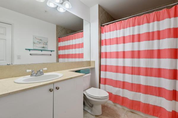 Marina Village At Boynton Beach, 100 NE 6th St #705/Ph5, Boynton Beach, Florida 33435, image 3
