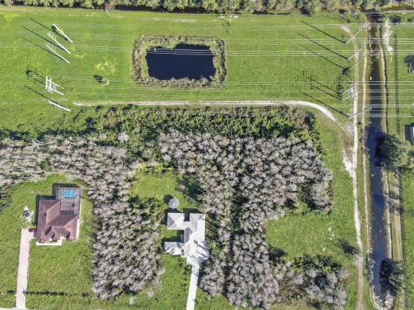 Homeland, 5876 Sugarcane Ln, Lake Worth, Florida 33449, image 1