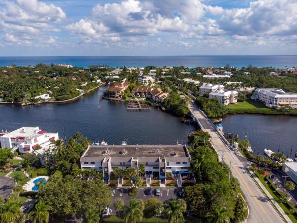 Palm Trail Place, 801 Palm Trl #11, Delray Beach, Florida 33483, image 1