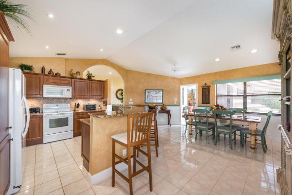 Waterford At Aberdeen, 8498 Juddith Ave, Boynton Beach, Florida 33472, image 1