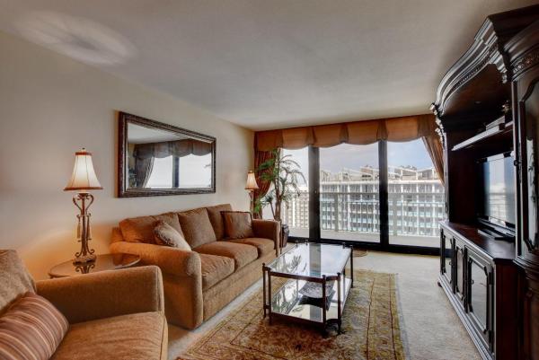 Tiara, 3000 N Ocean Dr #24B, Riviera Beach, Florida 33404, image 3