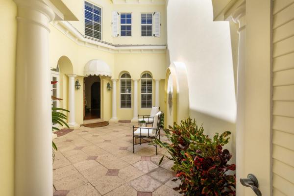 Landings Of Delray Beach, 790 Andrews Ave #D103, Delray Beach, Florida 33483, image 2