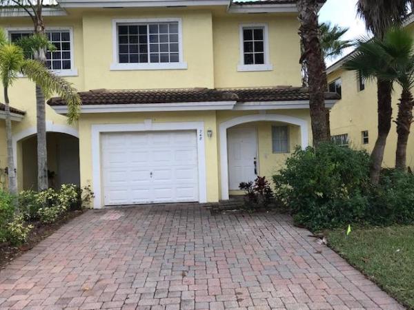 Independence Cove, 748 Imperial Lake Rd, West Palm Beach, Florida 33413, image 1
