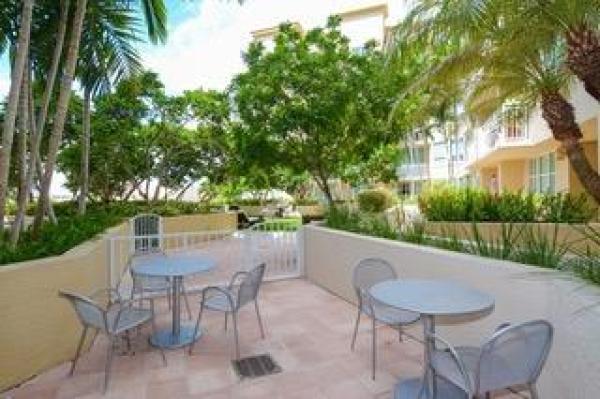 The Whitney, 410 Evernia St #325, West Palm Beach, Florida 33401, image 2