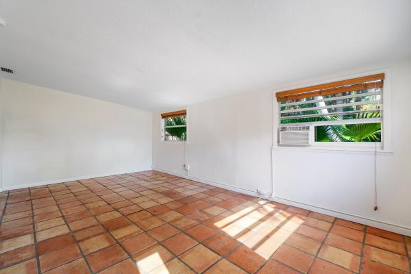 Lewis Shore Estates, 215 Arlington Rd, West Palm Beach, Florida 33405, image 2