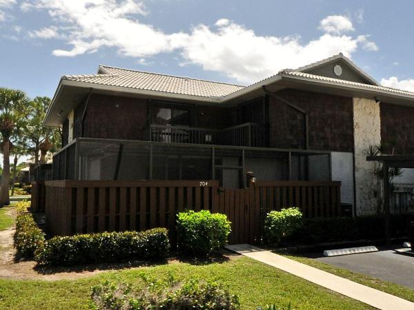 Camelot Gardens, 704 SE Camelot Gardens Blvd 0, Port St. Lucie, Florida 34952, image 1