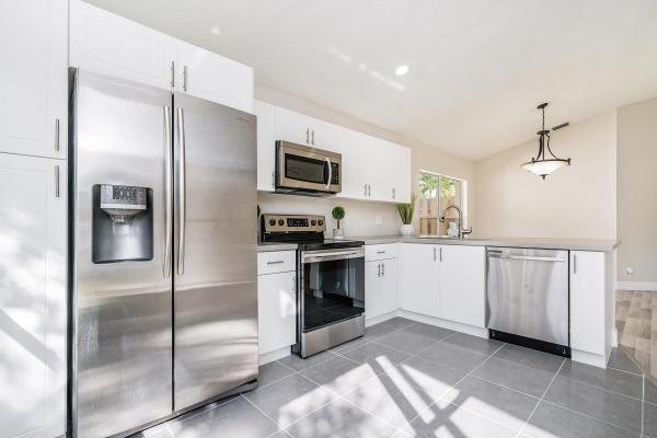 Lawrence Grove, 1021 Fairfax Cir W, Boynton Beach, Florida 33436, image 1