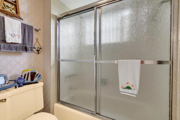 Tamberlane, 5570 Tamberlane Cir #131, Palm Beach Gardens, Florida 33418, image 3