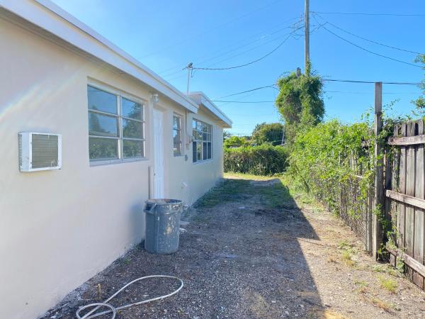 Rolling Green Ridge, 2971 Ocean Pkwy, Boynton Beach, Florida 33435, image 1