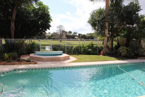 Las Casitas, 2417 Vista Del Prado Dr, Wellington, Florida 33414, image 1