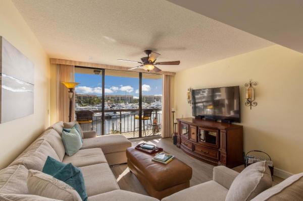 The Marina At The Bluffs, 2601 Marina Isle Way #304, Jupiter, Florida 33477, image 2