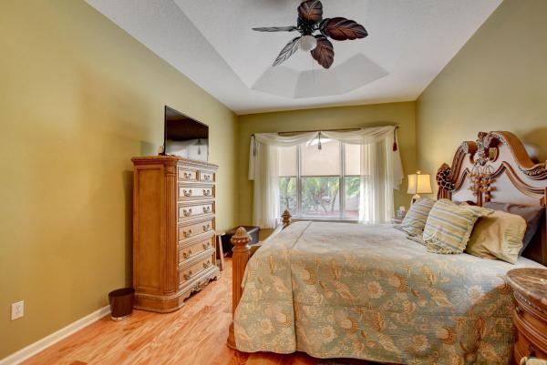 Valencia Shores, 7941 Seagrape Shores Dr, Lake Worth, Florida 33467, image 1