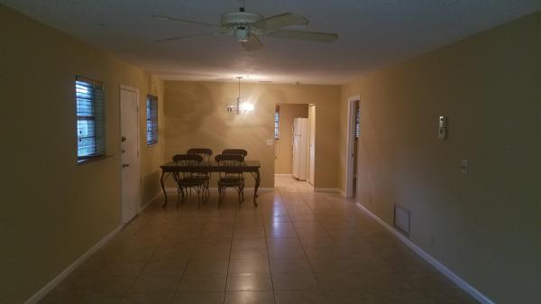 Country Manors, 237 Cardinal Ln, Delray Beach, Florida 33445, image 2