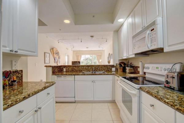Caribbean At Boca Bayou, 26 Royal Palm Way #404, Boca Raton, Florida 33432, image 3