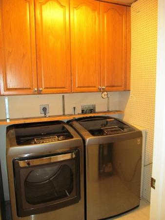 Park Pointe, 3302 Perimeter Dr, Greenacres, Florida 33467, image 2