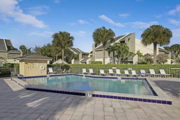 Poolside Villas At Jupiter Ocean & Racquet Club, 1605 S Us Highway 1, Jupiter, Florida 33477, image 3
