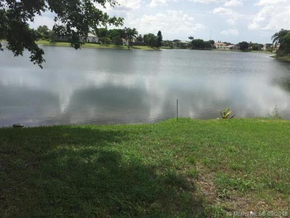 Hidden Lakes At Northtree, 7795 Northtree Club Dr, Lake Worth, Florida 33467, image 1