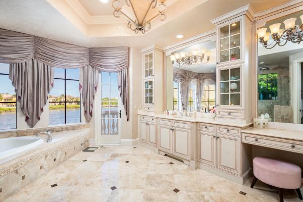 Boca Keys, 898 Glouchester St, Boca Raton, Florida 33487, image 2