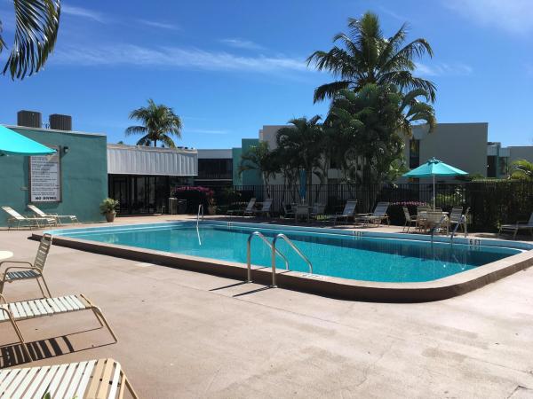 Town & Country Estates, 509 Dotterel Rd #22A, Delray Beach, Florida 33444, image 2