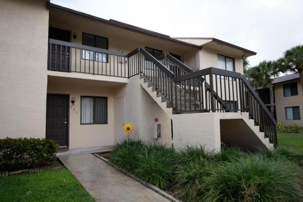 Kensington Walk, 6550 Somerset Dr #107, Boca Raton, Florida 33433, image 2