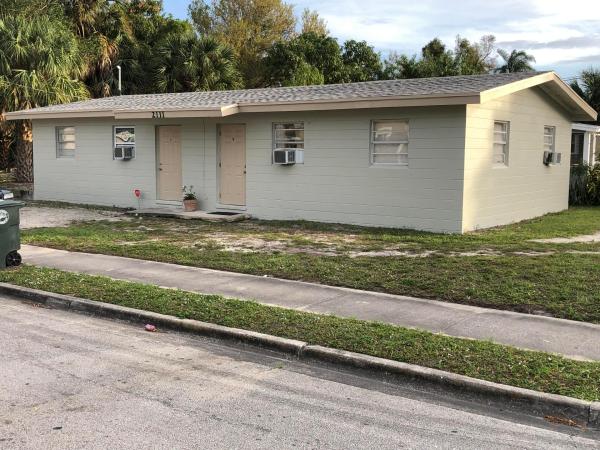Fort Pierce Residential, 2111 Avenue G Ave, Fort Pierce, Florida 34950, image 1