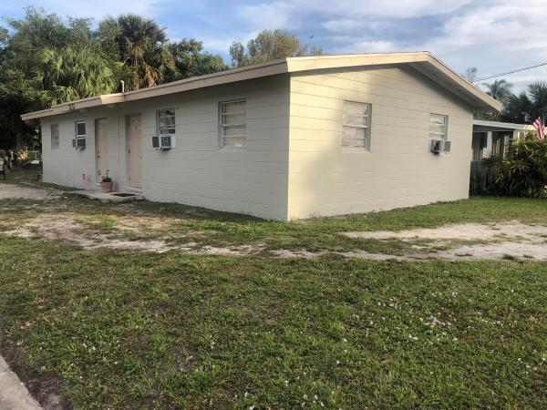 Fort Pierce Residential, 2111 Avenue G Ave, Fort Pierce, Florida 34950, image 3
