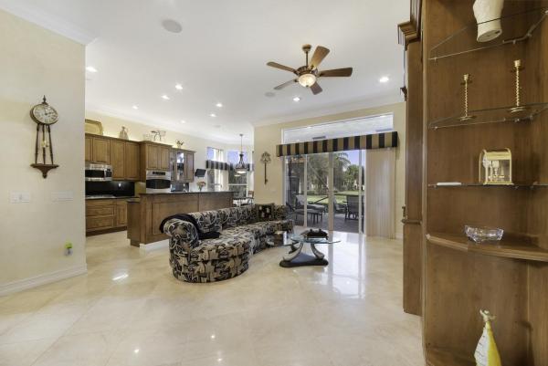 Valencia Pointe, 6761 Watertown Dr, Boynton Beach, Florida 33437, image 3