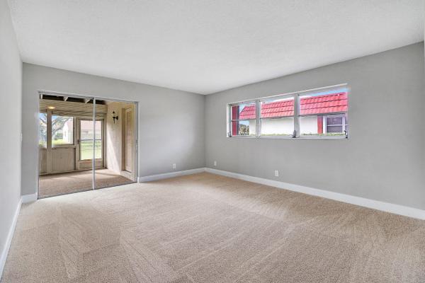 Fernley 4 At Cresthaven Townhomes, 5800 Fernley Dr W #41, West Palm Beach, Florida 33415, image 2