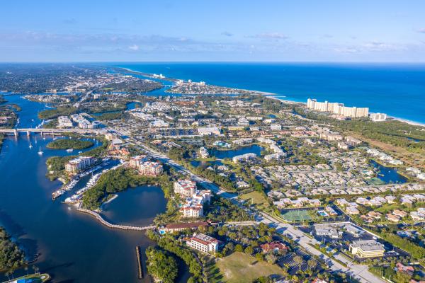 Villas On The Green, 717 S Us Highway 1 #411, Jupiter, Florida 33477, image 2