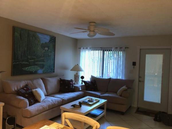 Lake Place, 600 Executive Center Dr #110, West Palm Beach, Florida 33401, image 1