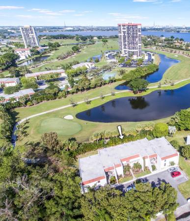 Garden Court Villas, 1623 Embassy Dr #202, West Palm Beach, Florida 33401, image 2
