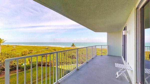 Aquanique Ocean Club, 2700 N Highway A1a #503, Fort Pierce, Florida 34949, image 2