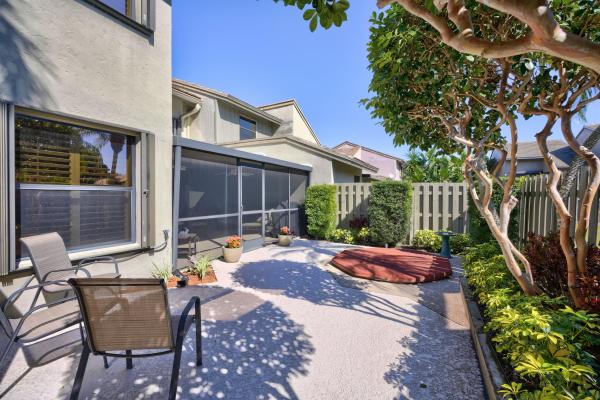 Cinnamon, 5048 Thyme Dr, Palm Beach Gardens, Florida 33418, image 1