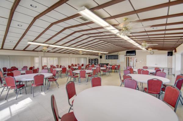 Pine Ridge South 4, 426 Pine Glen Ln #C-1, Greenacres, Florida 33463, image 1
