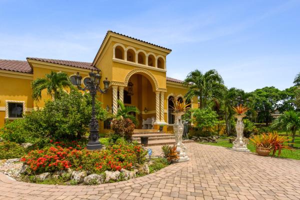 Lexington Of Sherbrooke, 6670 E Calumet Cir, Lake Worth, Florida 33467, image 1
